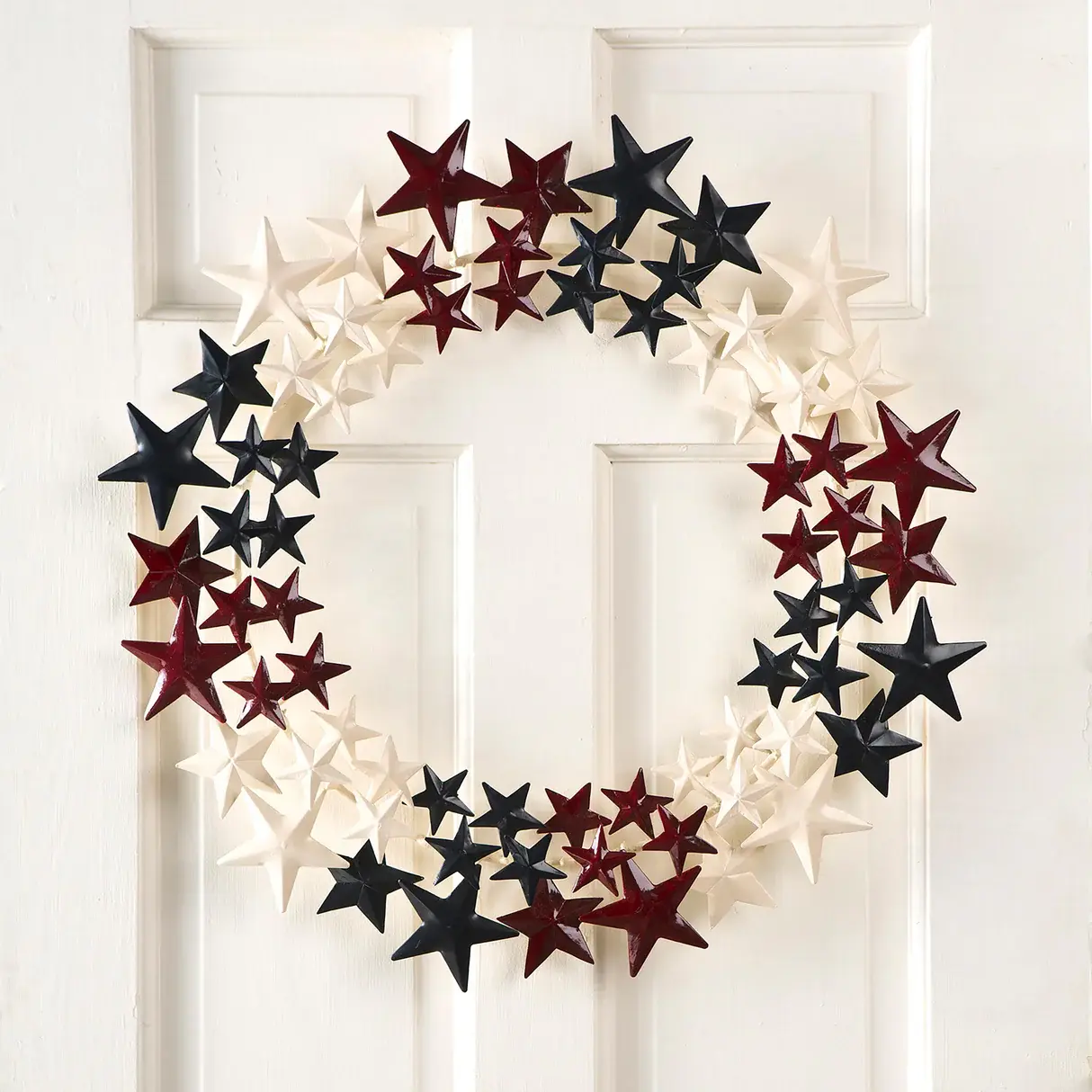 Americana Metal Stars Wreath