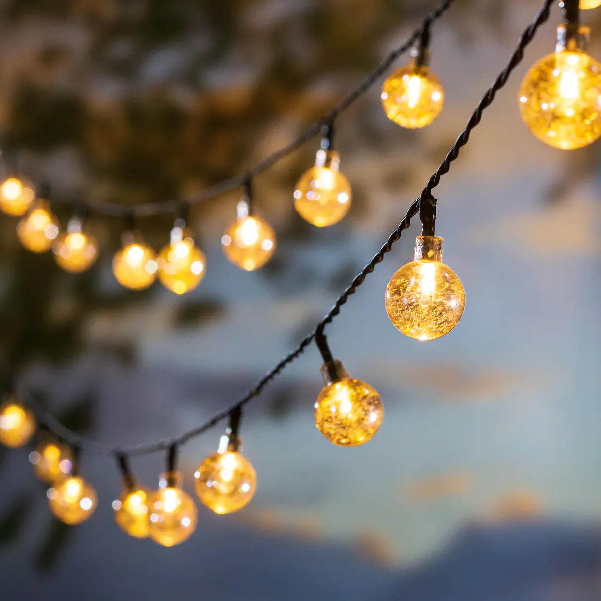 Multi-Function Solar Ball String Lights With Warm White LEDs