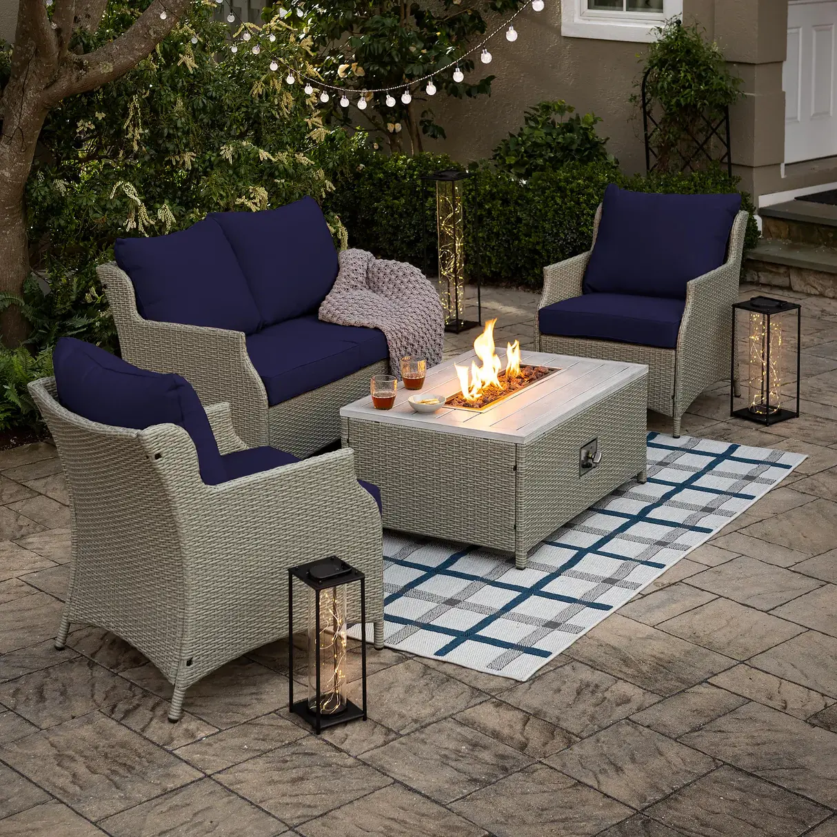 Deluxe 4Pcs Alum Wicker Conversation Set with Cushions