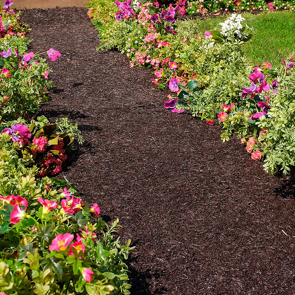 Permanent Mulch Recycled Rubber Pathway